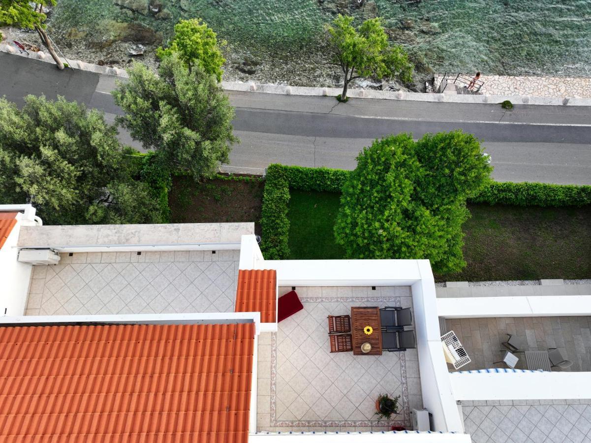 2 Apartment Selce